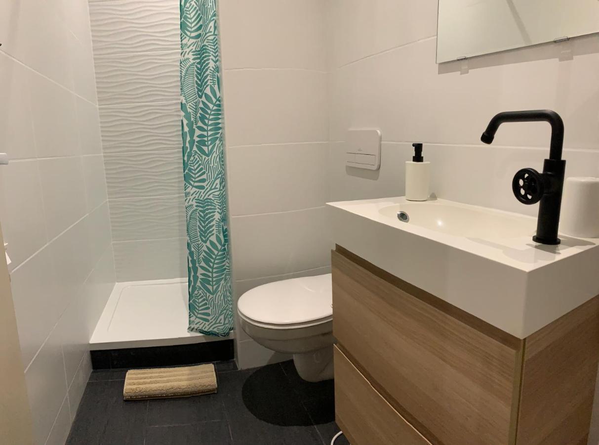A 2 Pas Du Vieux Port Charmant T2 Apartman Marseille Kültér fotó